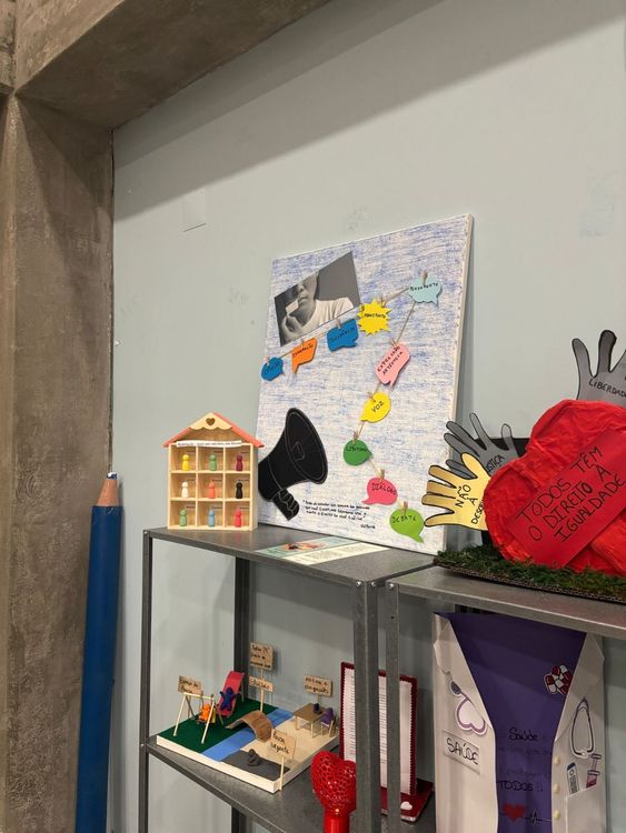 ISCE Douro assinala o 36.º Aniversário da Convenção sobre os Direitos da Criança e o Dia Internacional dos Direitos Humanos Foto 20