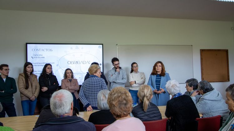 Iniciativa "Mãos Solidárias" no ISCE Douro — foto 20