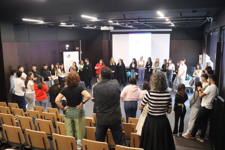 Educação Social em Ação: Estudantes do ISCE Douro assinalam o Dia Internacional do Educador Social e o Dia Mundial da Saúde Mental Foto 12