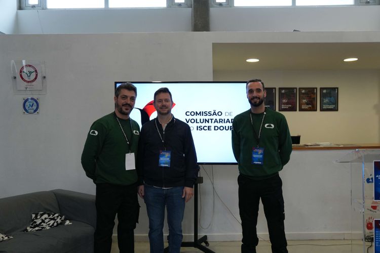 ISCE Douro dinamiza III Mostra de Voluntariado e abre oficialmente o Ano de Voluntariado 2025/2026 — foto 19