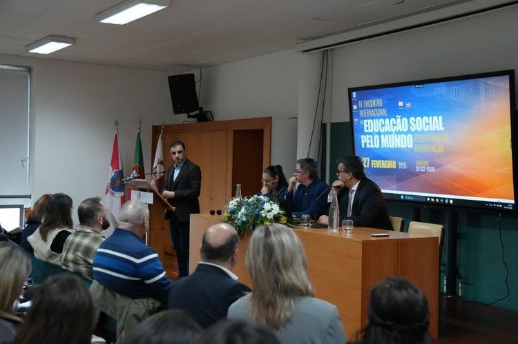 Encontro Internacional de Educadores Sociais pelo Mundo trouxe especialistas da Educação Social espalhados pele mundo até ao ISCE Douro Foto 17