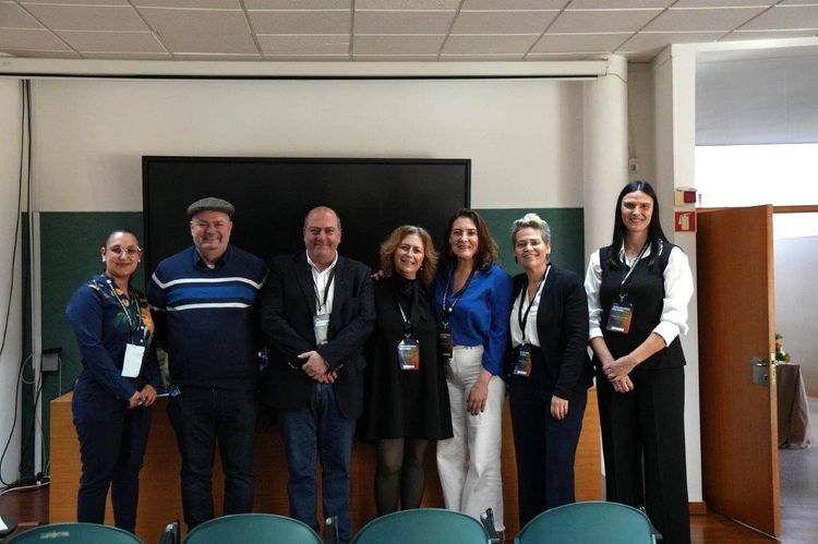 Encontro Internacional de Educadores Sociais pelo Mundo trouxe especialistas da Educação Social espalhados pele mundo até ao ISCE Douro Foto 27