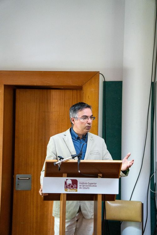IV Ciclo de Conferências e Práticas "Desporto e Saúde para Todos" reuniu especialistas no ISCE Douro — foto 6
