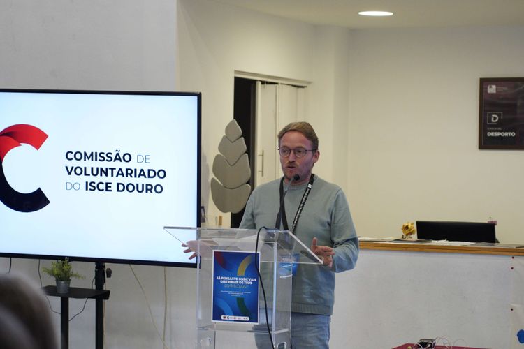 ISCE Douro dinamiza III Mostra de Voluntariado e abre oficialmente o Ano de Voluntariado 2025/2026 — foto 43