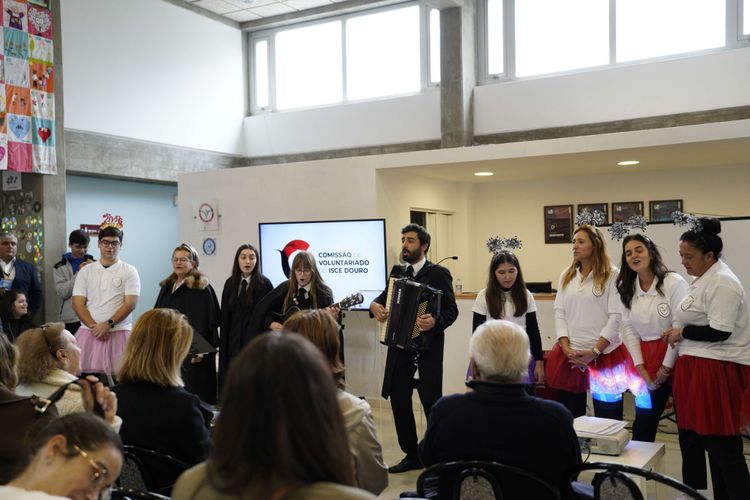 ISCE Douro dinamiza III Mostra de Voluntariado e abre oficialmente o Ano de Voluntariado 2025/2026 — foto 76
