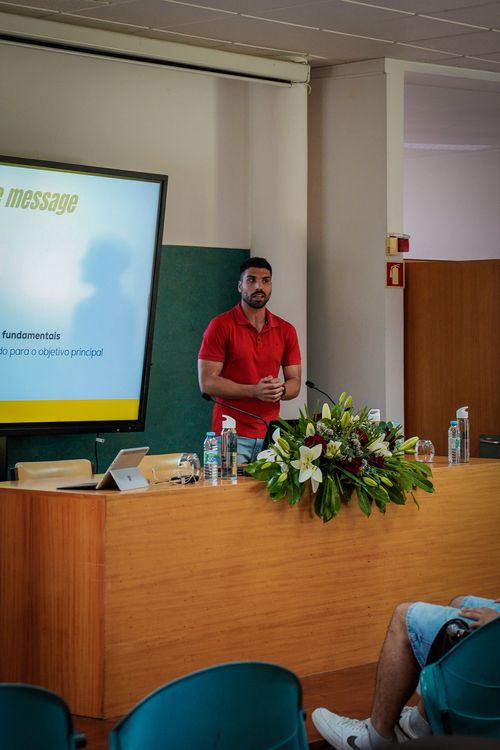 IV Ciclo de Conferências e Práticas "Desporto e Saúde para Todos" reuniu especialistas no ISCE Douro — foto 10