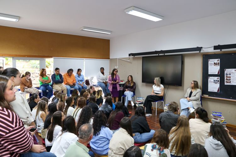 ISCE Douro recebeu “Biblioteca Humana: Histórias que Transformam” no âmbito do Dia Internacional do Educador Social — foto 2