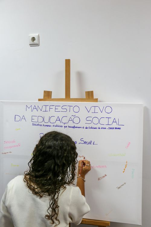 ISCE Douro recebeu “Biblioteca Humana: Histórias que Transformam” no âmbito do Dia Internacional do Educador Social — foto 8
