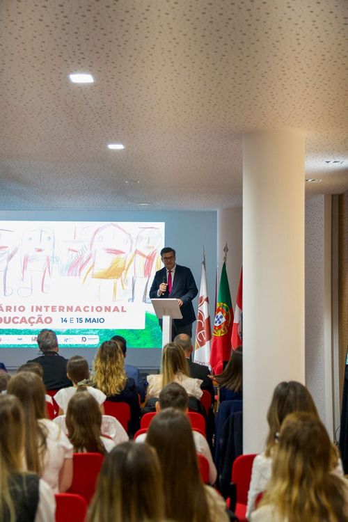  “Educar na Aldeia Global” reuniu especialistas nacionais e internacionais em Penafiel — foto 10
