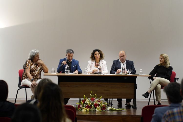  “Educar na Aldeia Global” reuniu especialistas nacionais e internacionais em Penafiel — foto 5