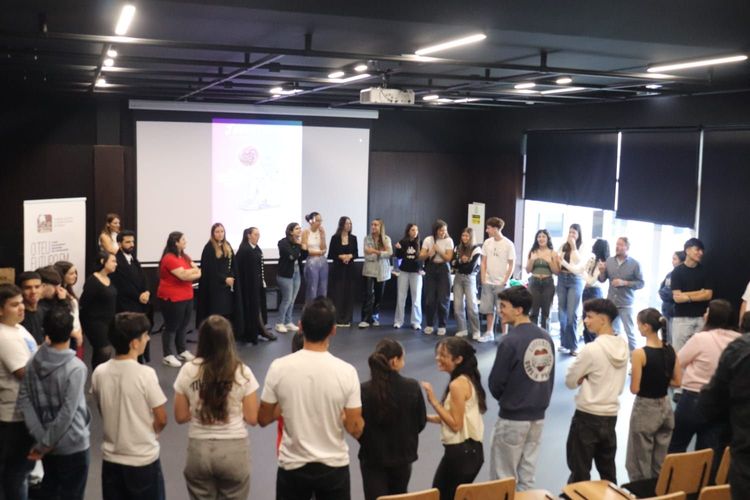 Educação Social em Ação: Estudantes do ISCE Douro assinalam o Dia Internacional do Educador Social e o Dia Mundial da Saúde Mental Foto 10