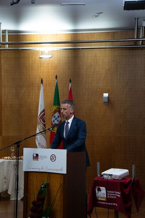 Bênção dos Estudantes Finalistas do ISCE Douro Foto 40