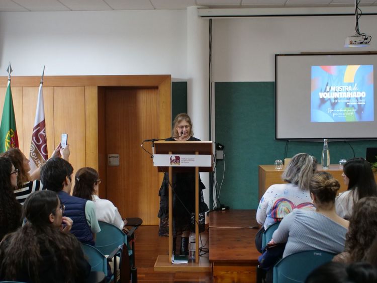 II Mostra de Voluntariado do ISCE Douro — foto 4