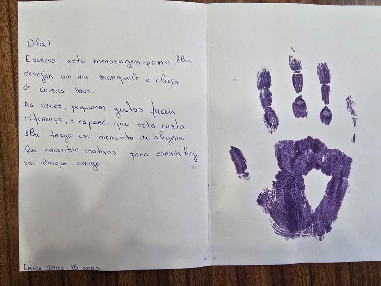 Atividade “Cartas com Coração” encerra a Semana Nacional do Voluntariado 2025 Foto 3