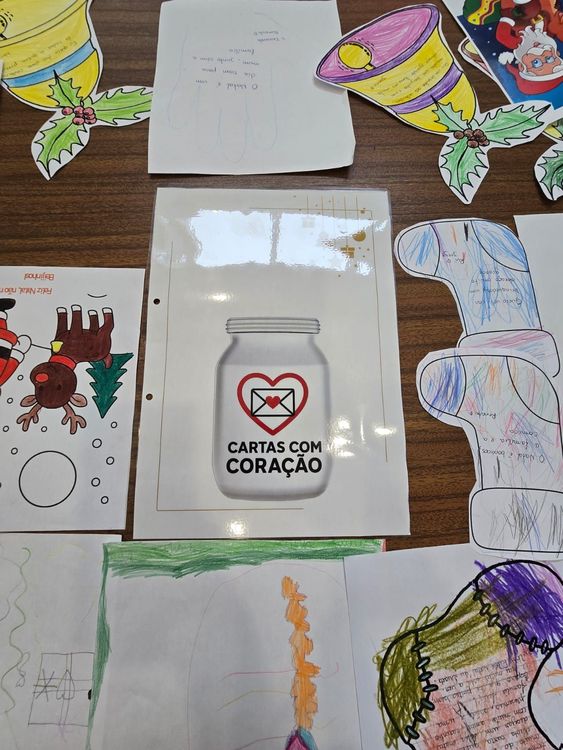 Atividade “Cartas com Coração” encerra a Semana Nacional do Voluntariado 2025 Foto 8